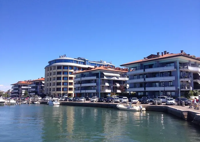 Costa Azzurra Residence
